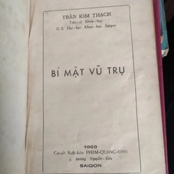 Bí mật vũ trụ - Trần Kim Thạch 299749