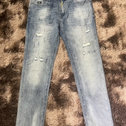 Quần jeans 