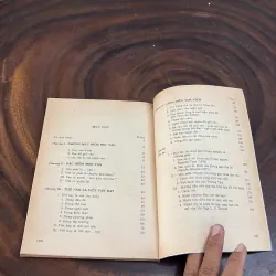 II Văn Học: Bí Quyết Giỏi Văn - Vũ Ngọc Khánh - 2005 1010386