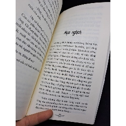 Giọt nước mắt rơi đằng sau ô cửa sổ ngân Kim 2018 mới 90% HCM2306 911438