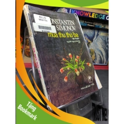 (TẶNG BOOKMARK) Mùa thu thứ ba 1997 mới 60% ố vàng bìa xấu Simonov RBK0906 SÁCH VĂN HỌC