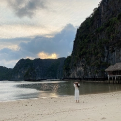 Váy trắng hở vai size L 452763