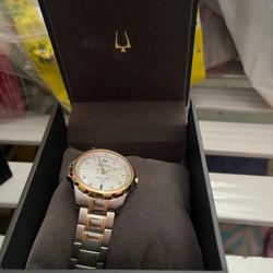 Cần bán lại đồng hồ mới bulova chưa qa sử dụng 530901