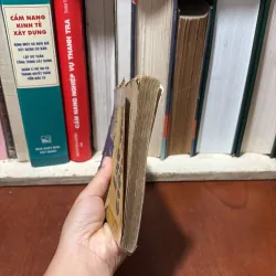 II Sách Xưa: Lọt Qua Biên Giới - Viết Linh - 1984 751409