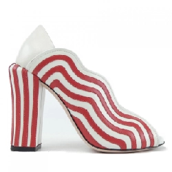 【Mã giảm giá】Giày cao gót FENDI