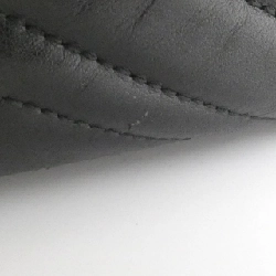 Túi xách vai GG Marmont 447632 DTD1T của Gucci 610844