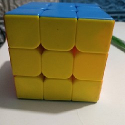 Rubik 3x3 trò chơi trí não