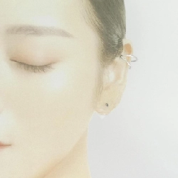 K10WG Khuyên tai một bên - Hàng hiệu Chính hãng 878231