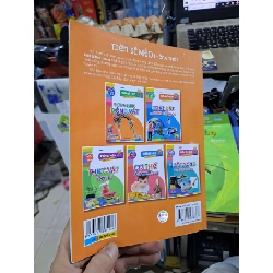 Vương Quốc Động Vật - Bách Khoa Tri Thức Dành Cho Trẻ Em - Hà Minh - - MẸ VÀ BÉ - HCM3012 749907