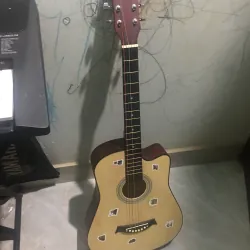 Đàn gutar chính hãng  972487