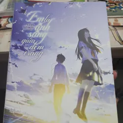 Em là ánh sáng giữa đêm trăng 1031650