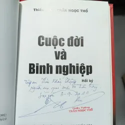 Cuộc đời và Binh nghiệp - có chữ ký tướng Trần Ngọc Thổ
