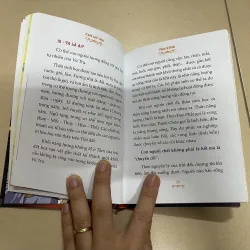 Cuốn sách vàng - Nguyễn Kính (c47) 996601