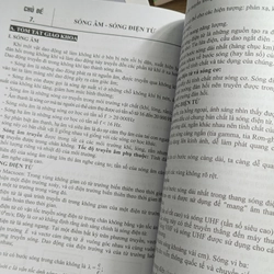 Sách tham khảo vậ lý 11 (ct mới)  529237