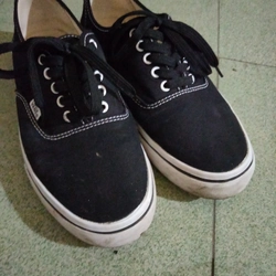 VANS AUTHENTIC REP 1:1 SIZE 40 (25-25.5CM) 272890