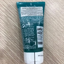 Gel rửa mặt và tắm body La Roche-Posay 274