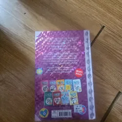 Dork diaries once upon a dork (bìa cứng) Giá 40k  603932