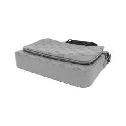 Túi đeo chéo Louis Vuitton Monogram Shadow Trio M46603 610398