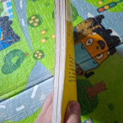 Bấm huyệt nơi bàn chân 1027667