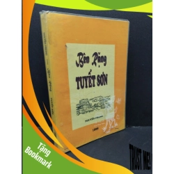 (TẶNG BOOKMARK) Bên rặng tuyết sơn mới 80% bẩn bìa, ố ẩm nhẹ 1999 RBK2110 Nguyên Phong VĂN HỌC