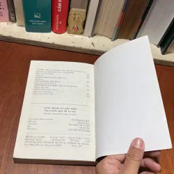 II Tập Truyện Ngắn Châu Mỹ La Tinh: Vầng Trăng Cầu Vồng - Nguyễn Trung Đức (Dịch) - 2001 786571