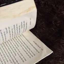 Goth những kẻ hắc ám 1001434