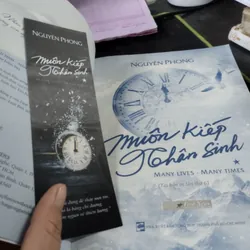 Muôn kiếp nhân sinh của tác giả Nguyên Phong. 



 695755