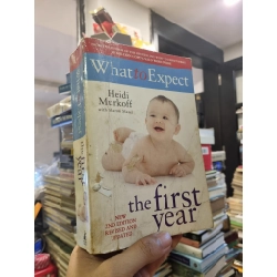 WHAT TO EXPECT : THE FIRST YEAR (2nd Edition) - Heidi Murkoff