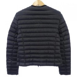 Áo khoác lông vũ MONCLER 643077