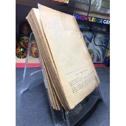 Những người báo bão 1983 mới 50% ố bẩn bung gáy nhẹ Vân Thảo HPB0906 SÁCH VĂN HỌC 915460