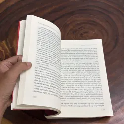 II Tủ Sách Đầu Tư: Người Đàn Ông Đánh Bại Mọi Thị Trường - Edward O. Thorp - 2020 989835