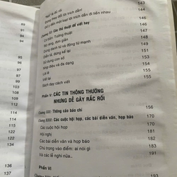 Tường thuật và Viết tin - Sách dạy báo chí 456021