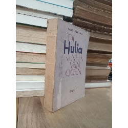 Dì Hulia và nhà văn quèn - Mario Vargax Loxa