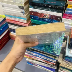 Phất tay lung lay thế giới, Mới 80% (ố vàng) (TrangN) 38124