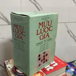 Mưu lược gia tinh tuyển. Combo 4 tập có hộp. 4a4 755369