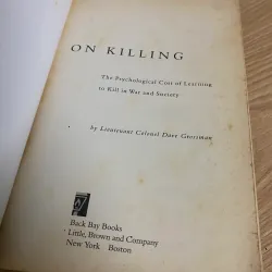 Sách cũ: On Killing - Lt. Col. Dave Grossman 971604