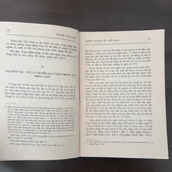 📖 Hiến pháp xã hội chủ nghĩa (Một số vấn đề lý luận cơ bản) xb 1977 597725