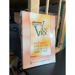 Phê Bình Bình Luận Văn Học 122341