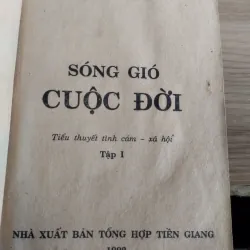sách "Sóng gió cuộc đời" của ca sĩ Tuyết Trinh 997128