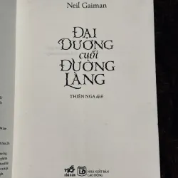 Đại dương cuối đường làng 932432