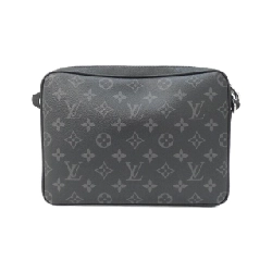 Túi đeo chéo Louis Vuitton Taiga Lama Outdoor Messenger PM M30233 - Hàng hiệu Chính hãng 803018