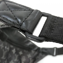 Túi đeo chéo Louis Vuitton Monogram Galaxy Discovery M44444 - Hàng hiệu Authentic 767300