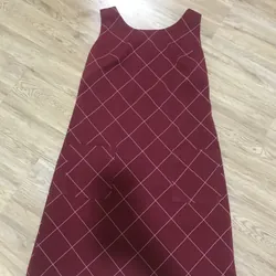 Đầm nữ suông màu đỏ đô 716892