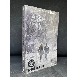 [Phiên Chợ Sách Cũ] Ashen Winter - Mùa Đông Xám - Tập 2 của cuốn sách bán chạy Tàn Tro, Hoa Học Trò - Mike Mullin 2804, SBM