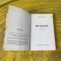 KHÓC GIỮA SÀI GÒN - NGUYỄN NGỌC THẠCH  746806