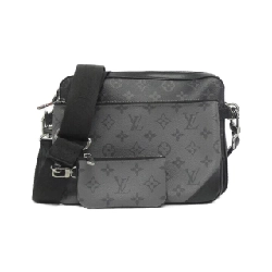 Túi đeo chéo Louis Vuitton Monogram Eclipse Reverse Trio M69443