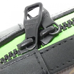 Túi đeo vai Louis Vuitton Monogram (LV Friends) Soft Trunk Phone Box M80144 609618