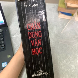 CHÂN DUNG VĂN HỌC 335956