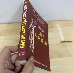 Luật kinh Doanh 755565