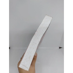 Kẻ giấu mặt mới 80% 2009 HCM1509 912324